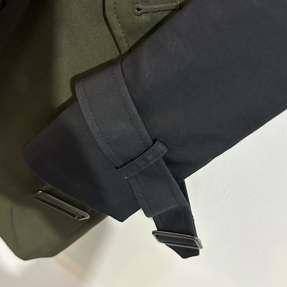 Coach windbreaker - Picture 4 of 7